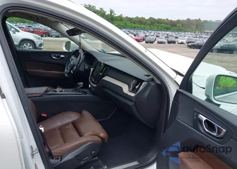 2018 Volvo Xc60 T6 Inscription from USA, damaged, VIN YV4A22RL9J1048869